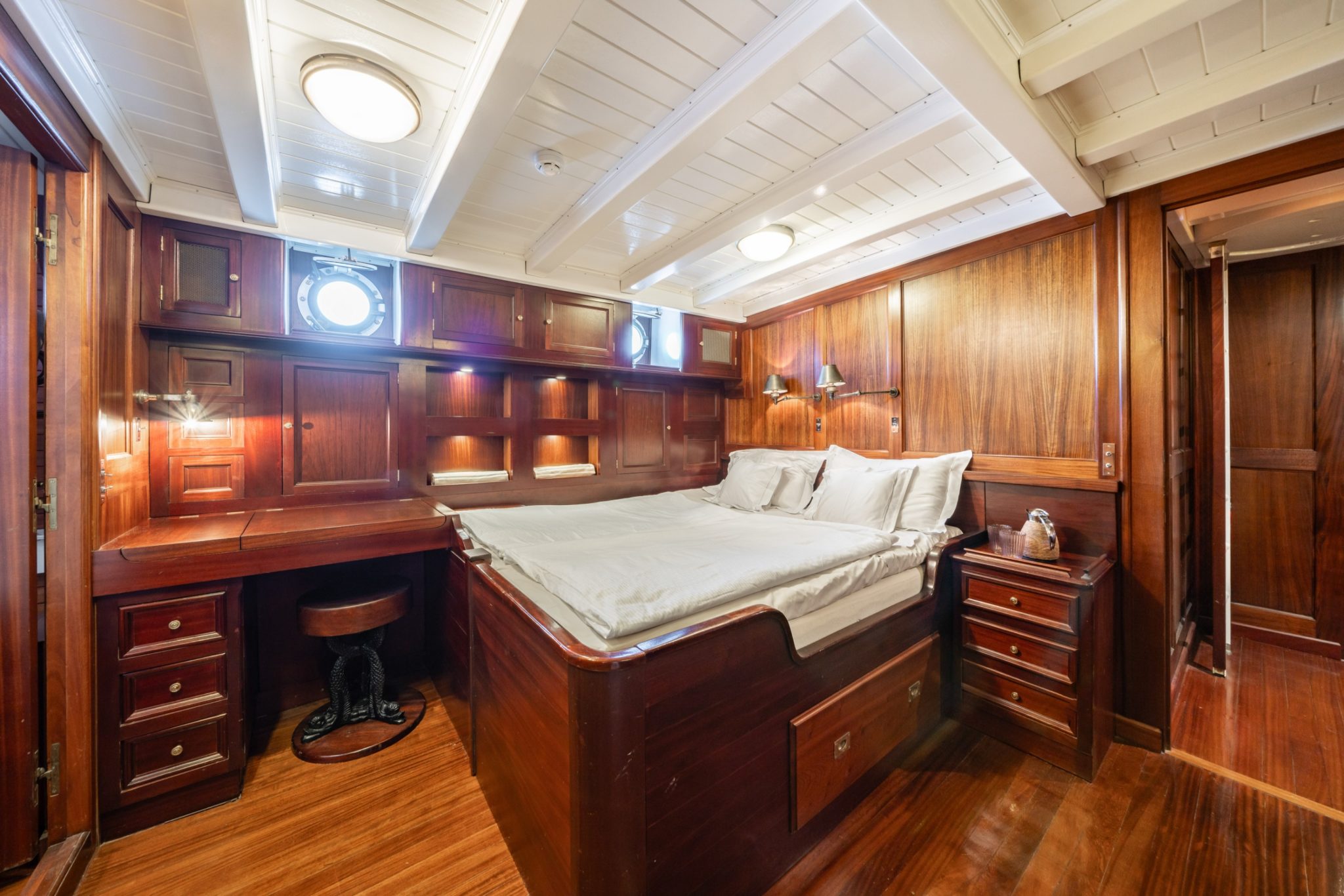65-trinakria-luxury-sailing-yacht-interieur-selection-trinakria-luxury-sailing-yacht-interieur-selection-n